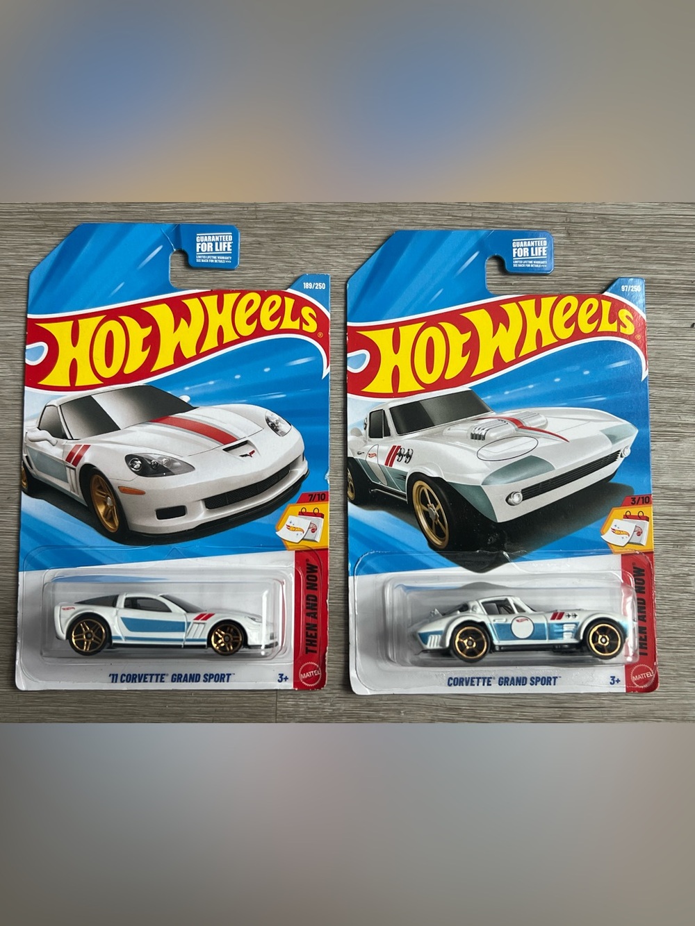 Corvette Grand Sport Die-Cast - Then and Now
 - Hot Wheels - Pack of 2